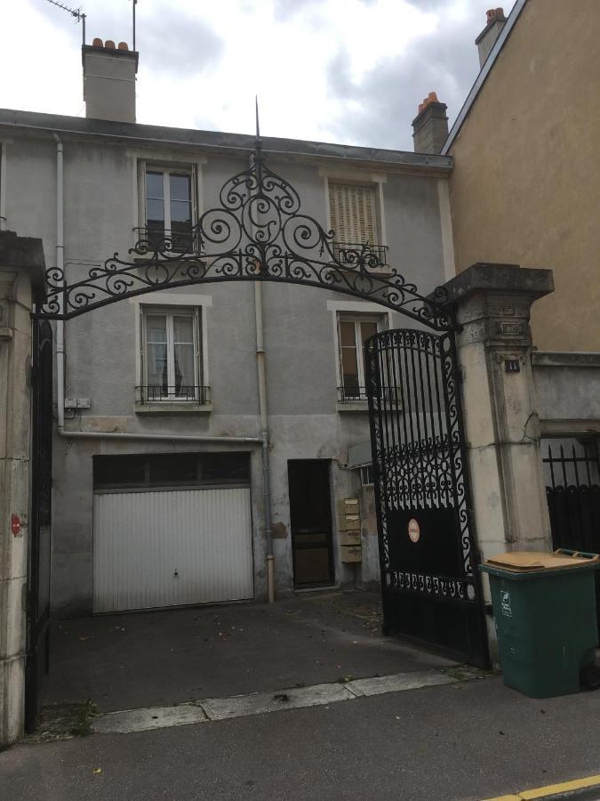 Le Campus Victoria Ii - Train Station & Isabey St - 75m2 Apartment *